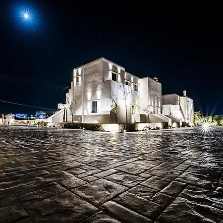 Portes & Mykonos Hotel 4*